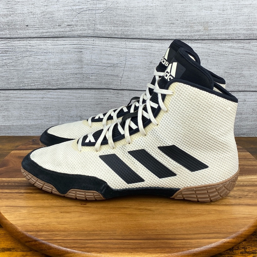 Adidas Tech Fall 2.0 Wrestling Shoes White Black Gum Sole FV2470 Men’s Size 13